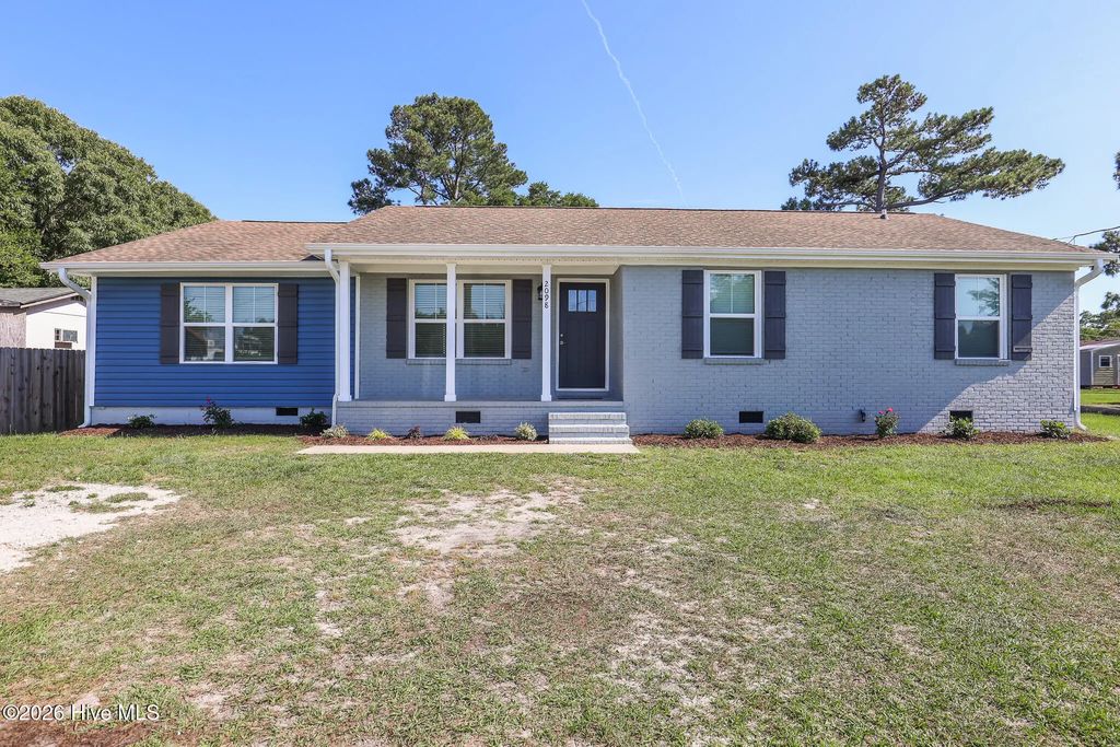 2098 Nc Highway 172, Sneads Ferry