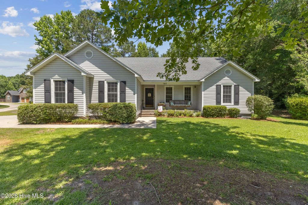 140 Pintail Lane, Rocky Point