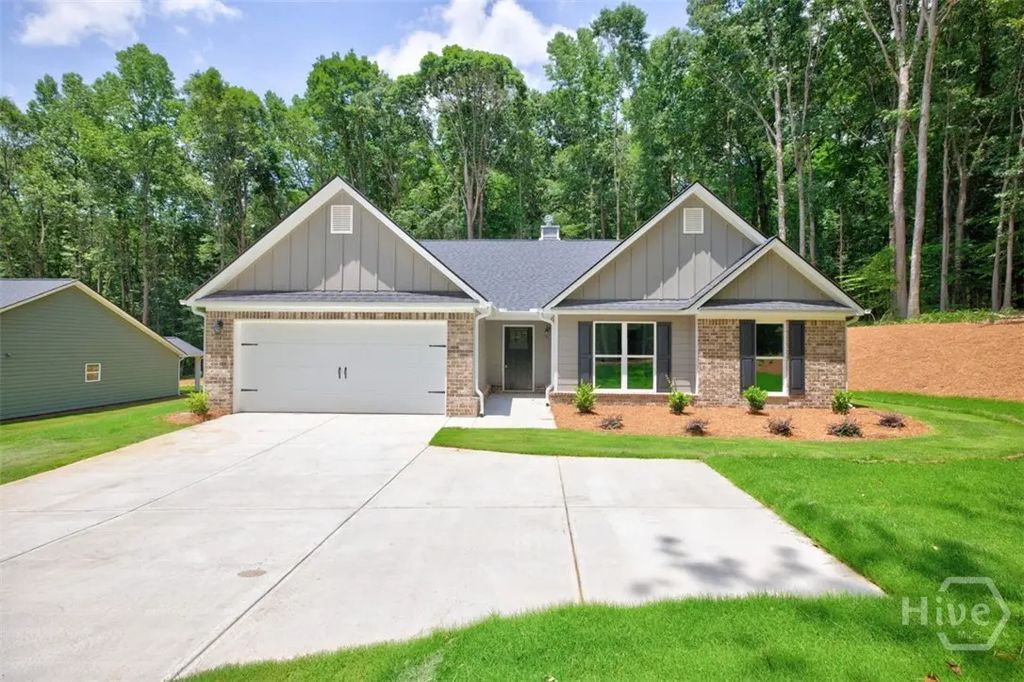 1718 Highway 82 3, Winder