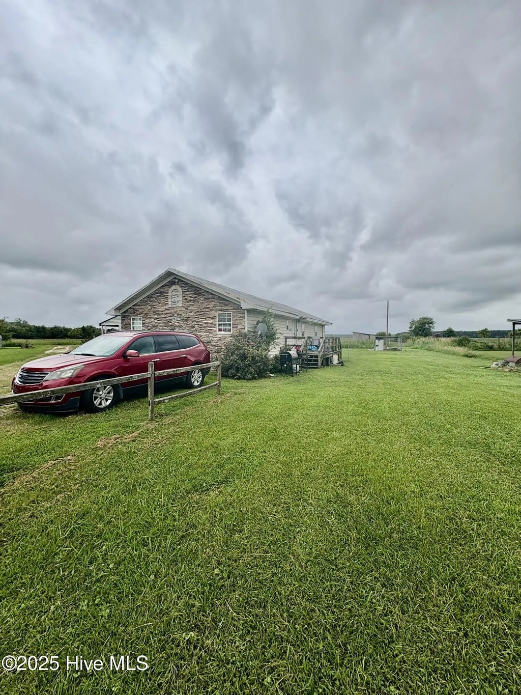 2723 Peartree Road, Elizabeth City