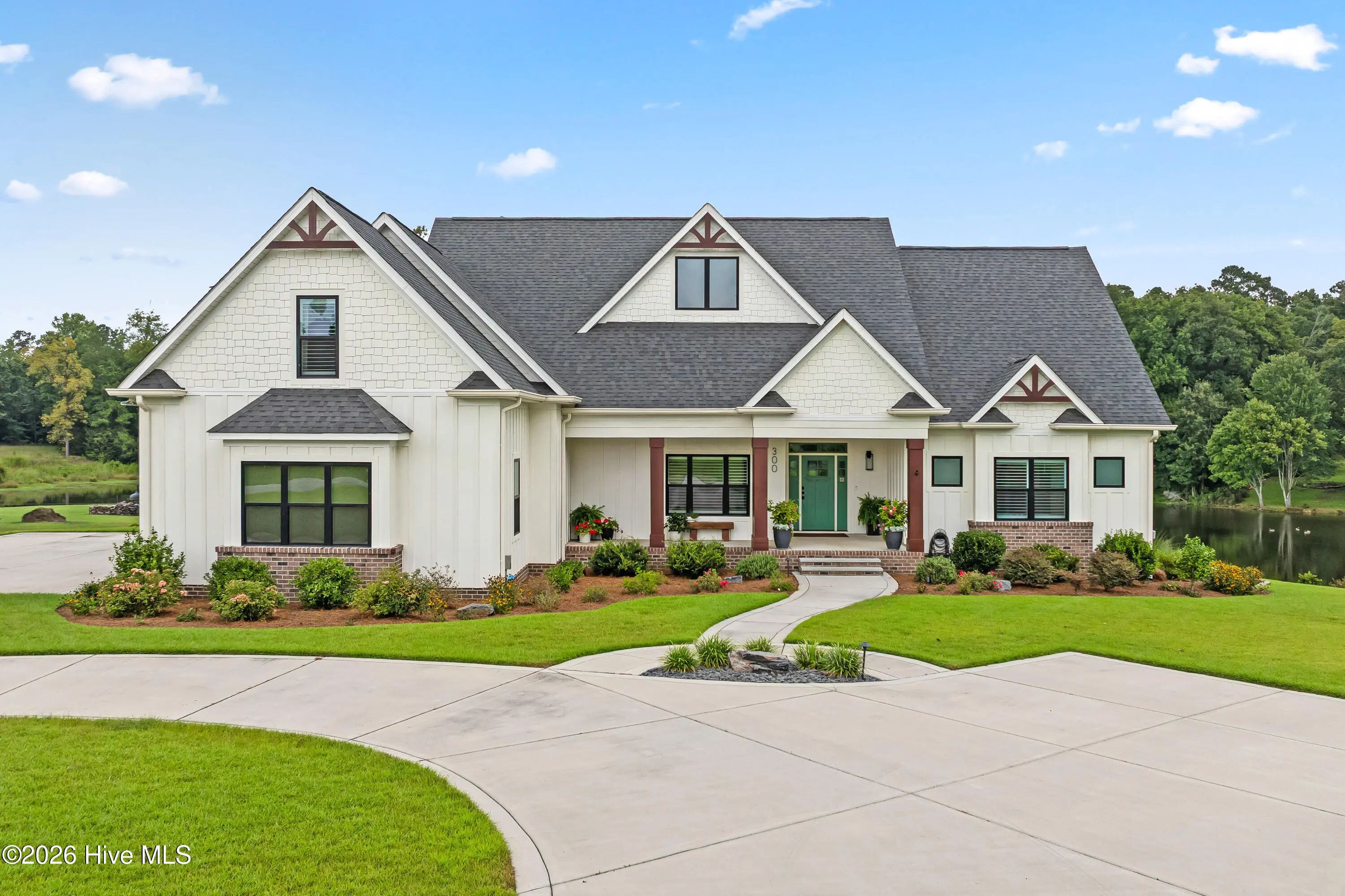 300 Westwood Drive, Elizabethtown