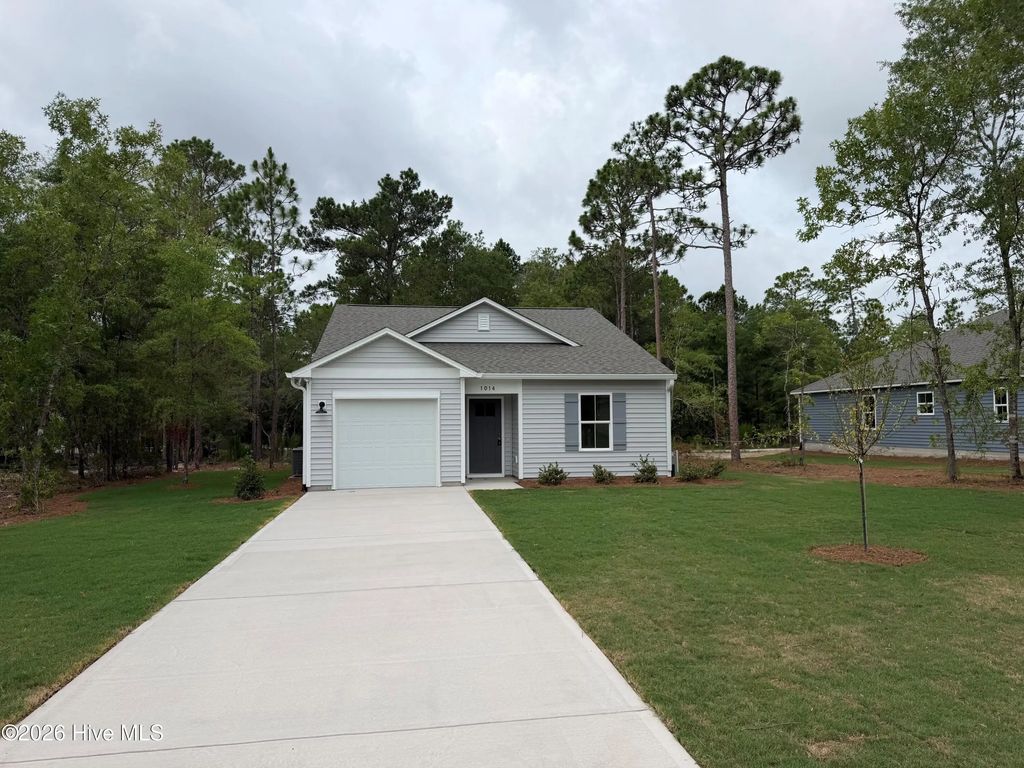 1014 Brooke Ridge Lane, Boiling Spring Lakes