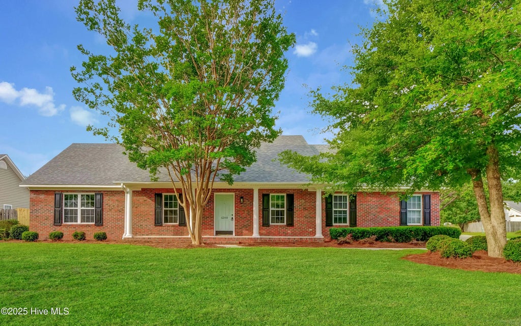 5200 Woods Edge Road, Wilmington