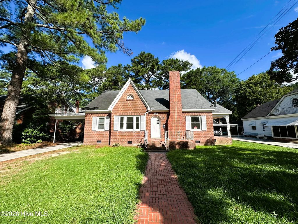 415 Academy Street N, Ahoskie