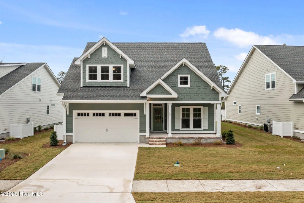 128 Pine View Boulevard, Beaufort