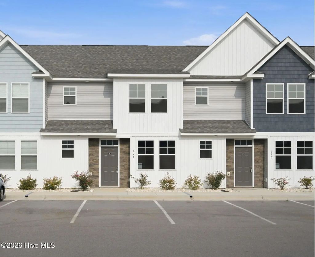 227 Sandy Cove Lane, Sneads Ferry