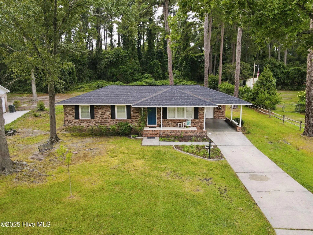 12881 Scottish Avenue, Laurinburg