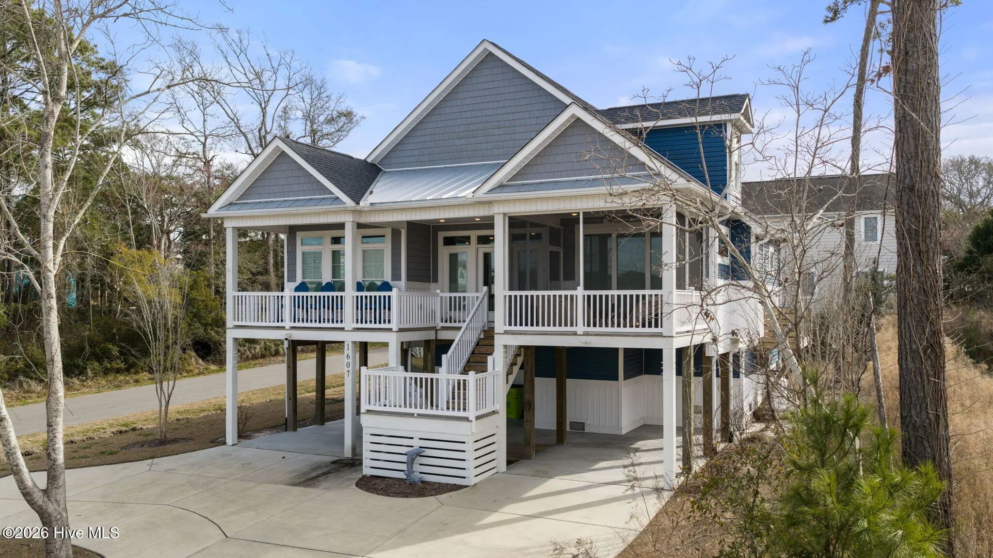 1607 E Yacht Drive, Oak Island