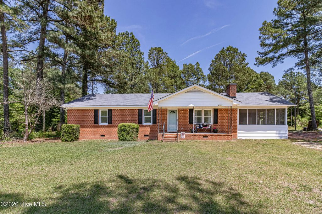 989 Garner Chapel Road, Mount Olive