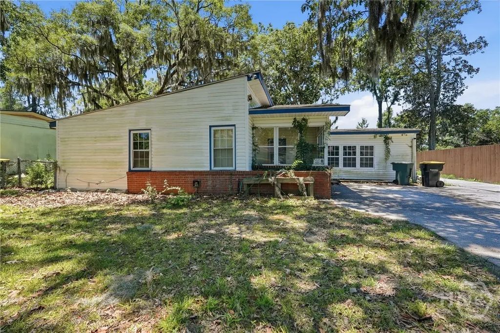 7217 Van Buren Avenue, Savannah