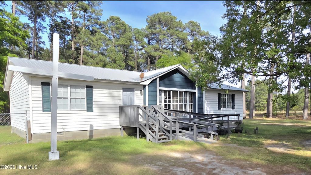 5841 Crestline Road, Laurinburg