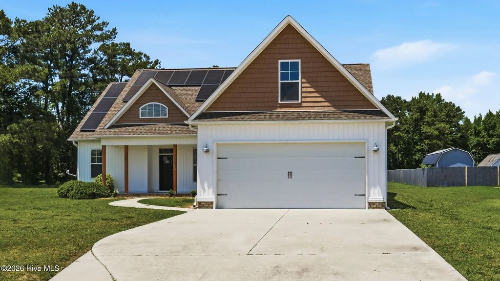 2547 Autumn Ridge Lane, Greenville