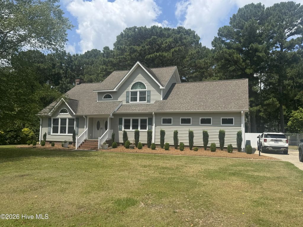 127 Squire Drive, Winterville