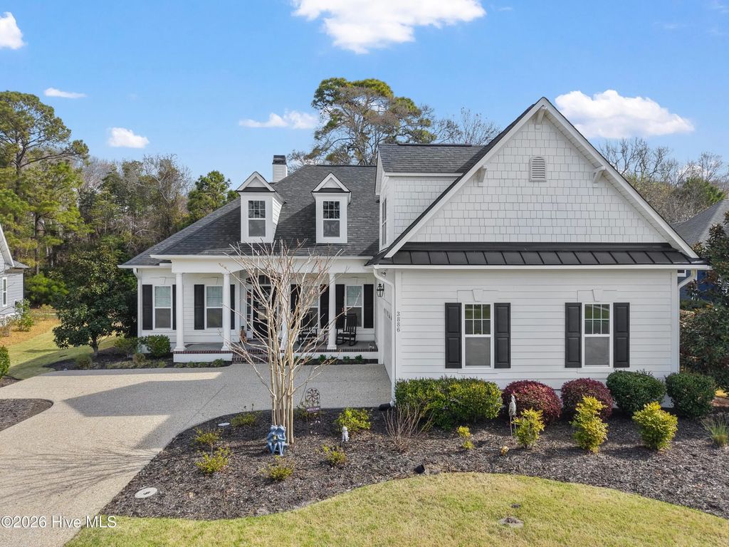 3886 Big Magnolia Way, Southport