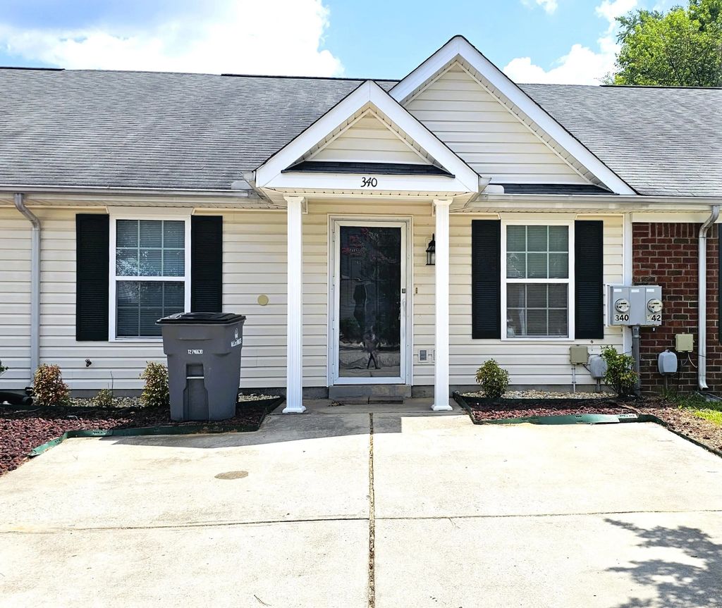 340 Greendale Place, Columbia