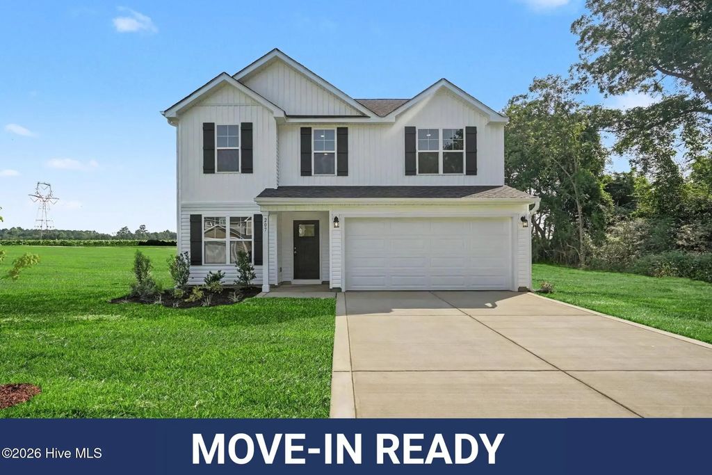 207 Baxley Drive, Dunn