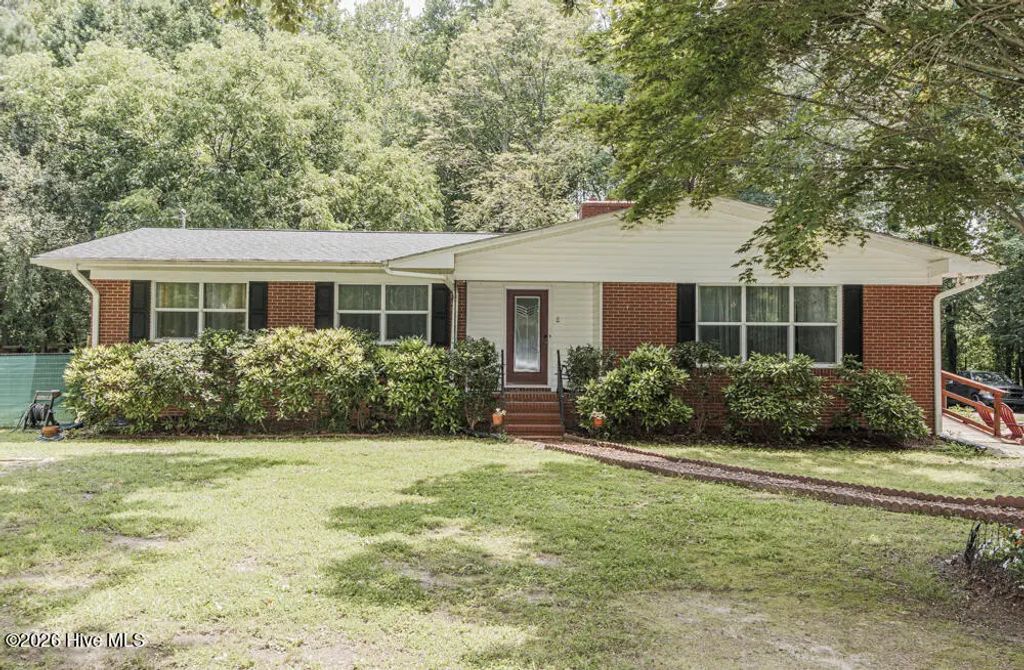 208 Drew Street, Louisburg