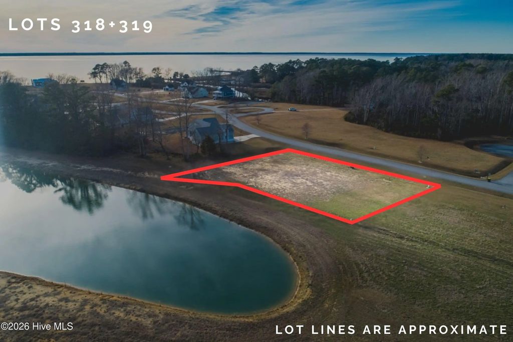 727 W Burton Farm Drive, Minnesott Beach