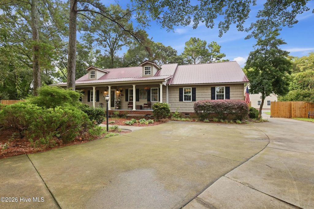 103 Wagon Circle, Seven Springs