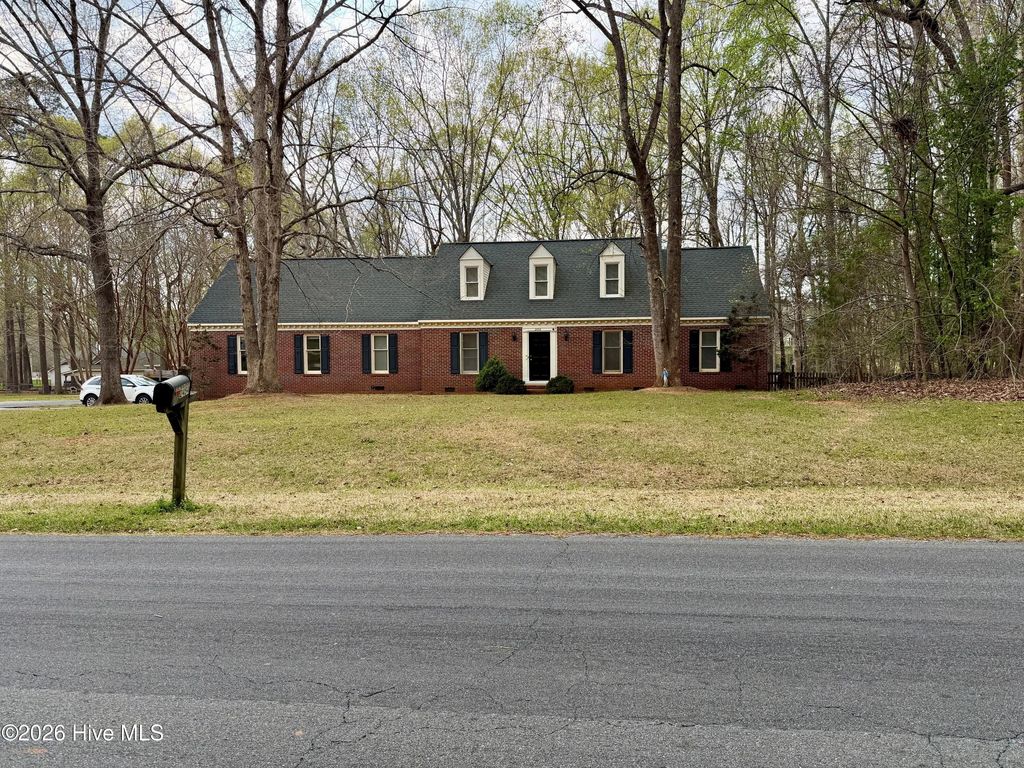 2454 Buckboard Trail, Red Oak