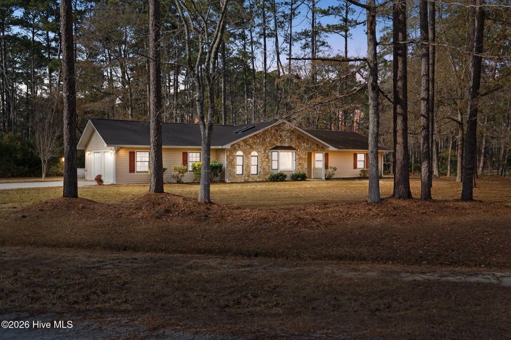 42 Pinewood Drive, Carolina Shores