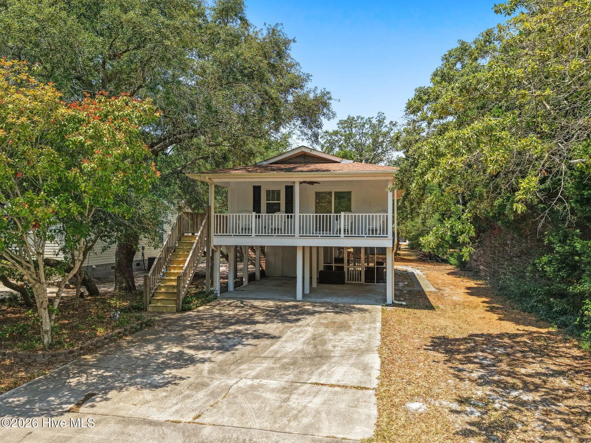 169 Nw 3rd Street, Oak Island Wooded