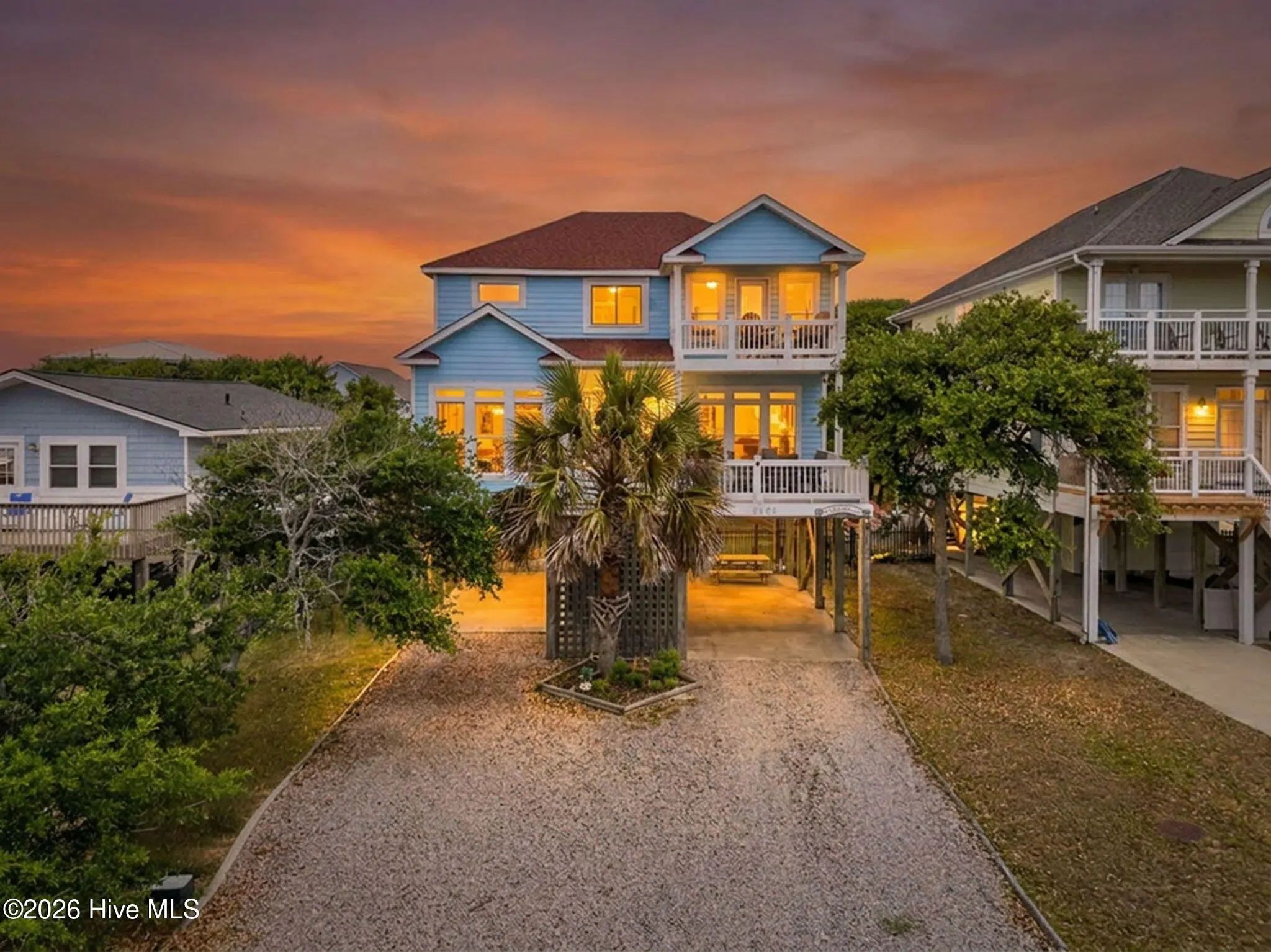 1616 E Dolphin Drive, Oak Island Beach