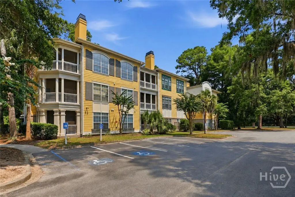 3326 Whitemarsh Way, Savannah