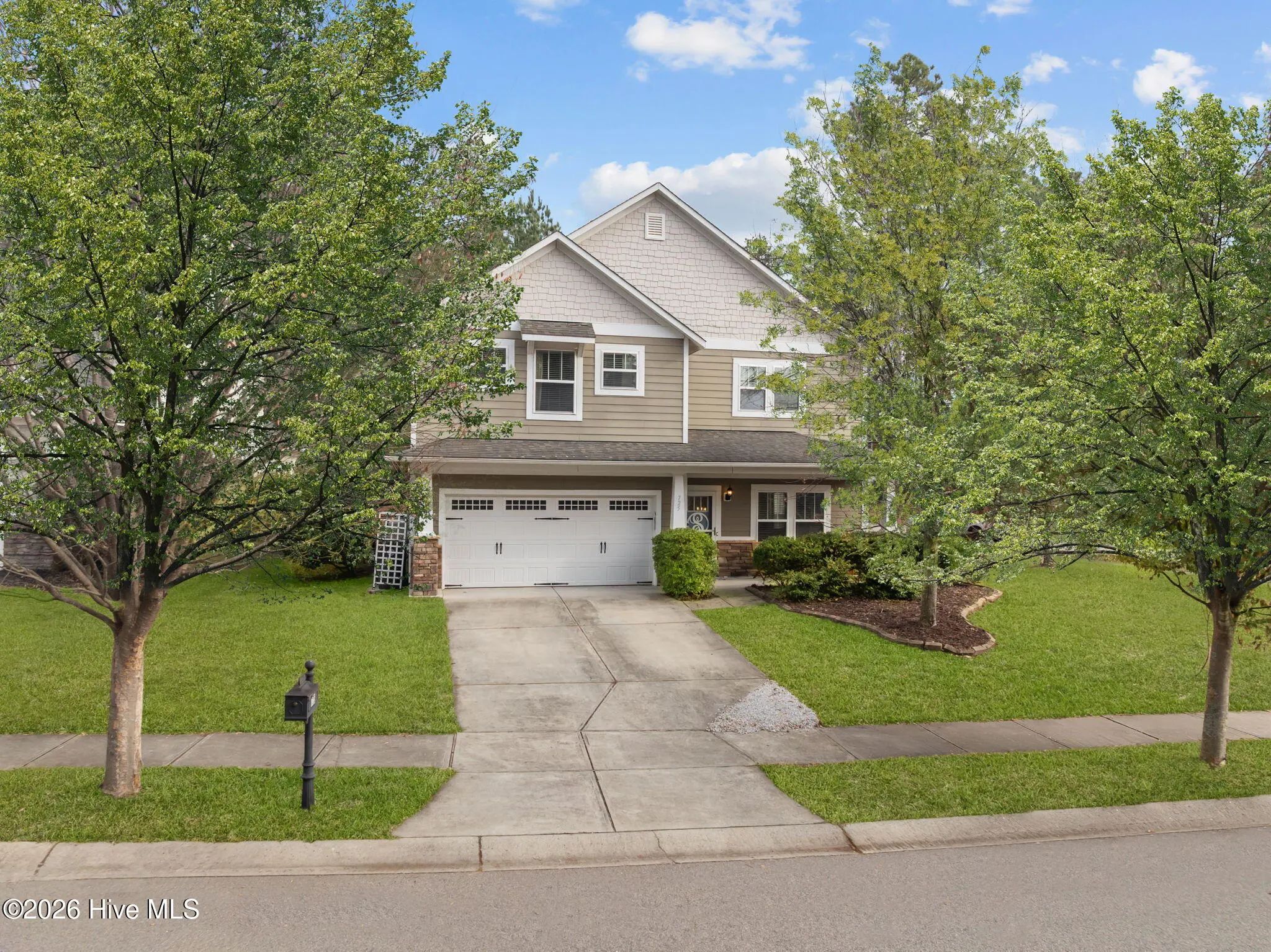 725 Legacy Lakes Way, Aberdeen
