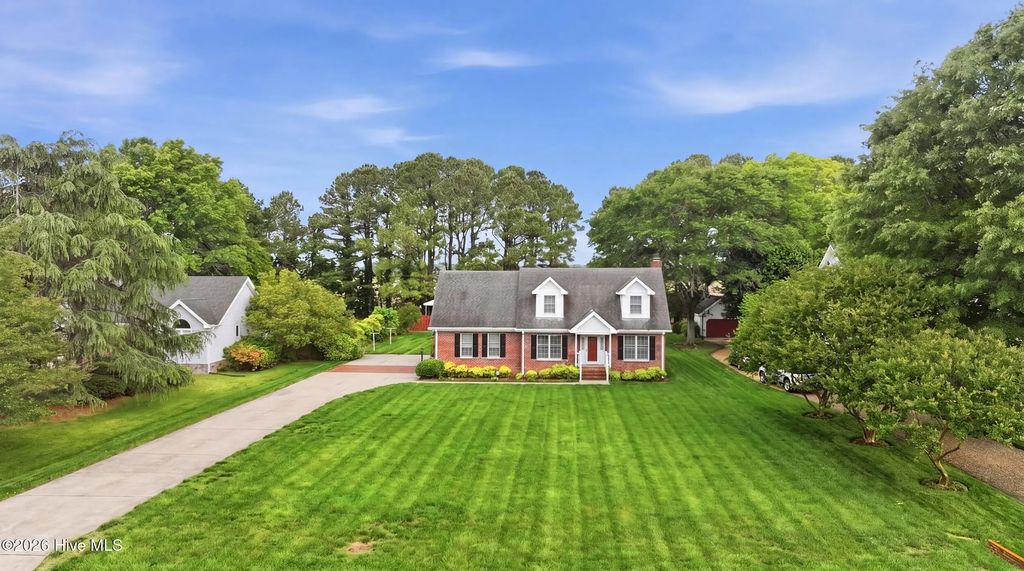 146 N Point Boulevard, Moyock