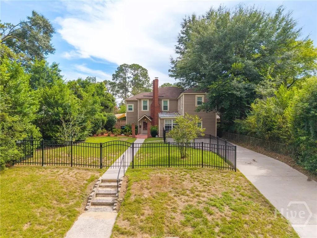 623 E 54th Street, Savannah