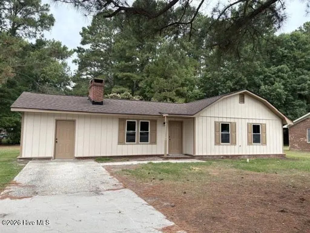 1316 Manchester Road, Kinston