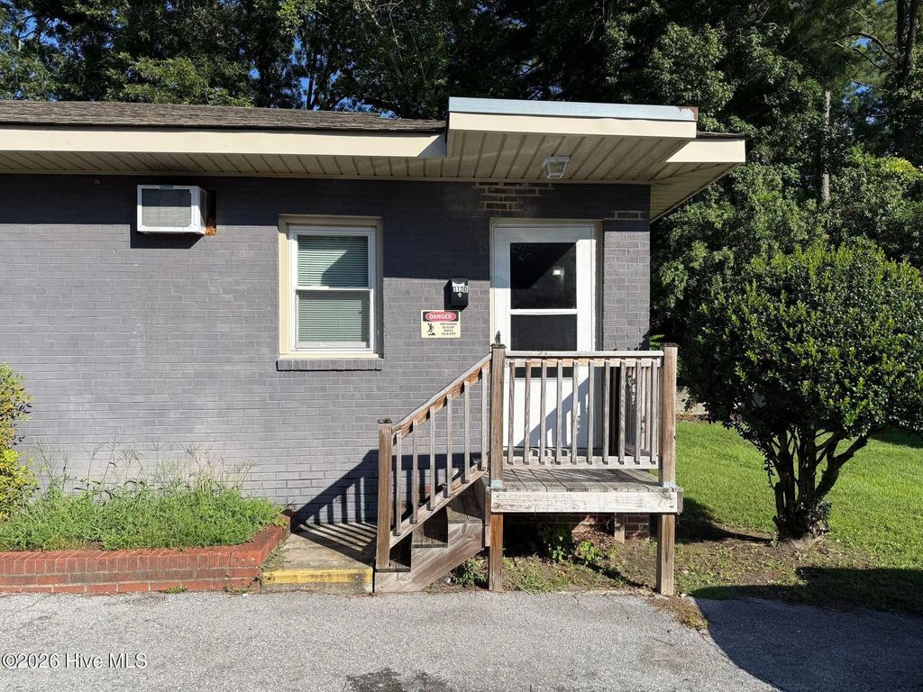 312 Roosevelt Road D, Jacksonville