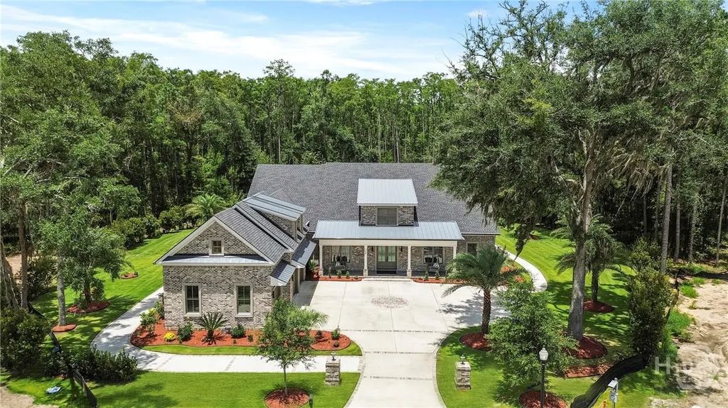 208 Wood Haven Court, Pooler