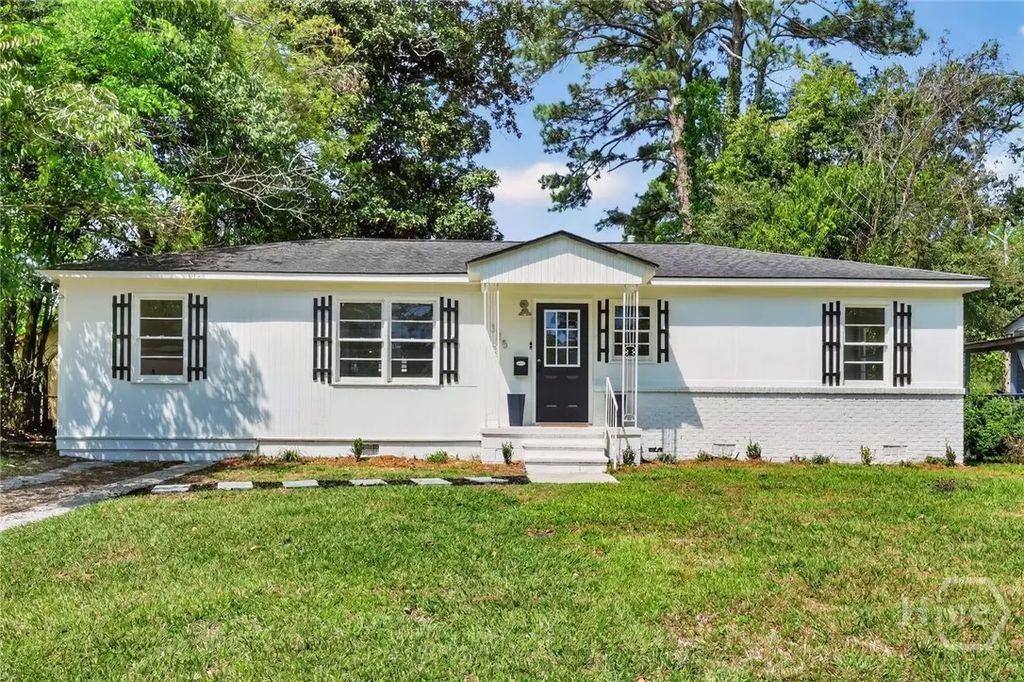 325 Bunting Drive, Savannah