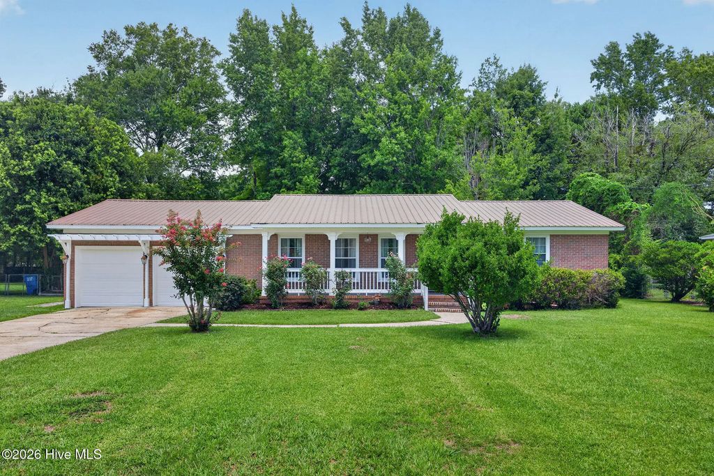 313 Early Drive, Wilmington