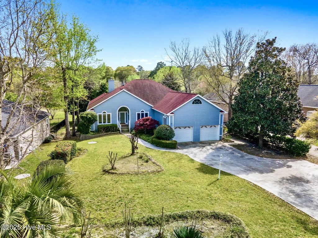 178 Edgewater Circle, Sunset Beach