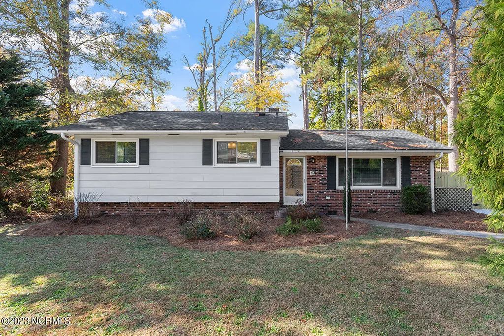 306 Virginia Avenue, Garner