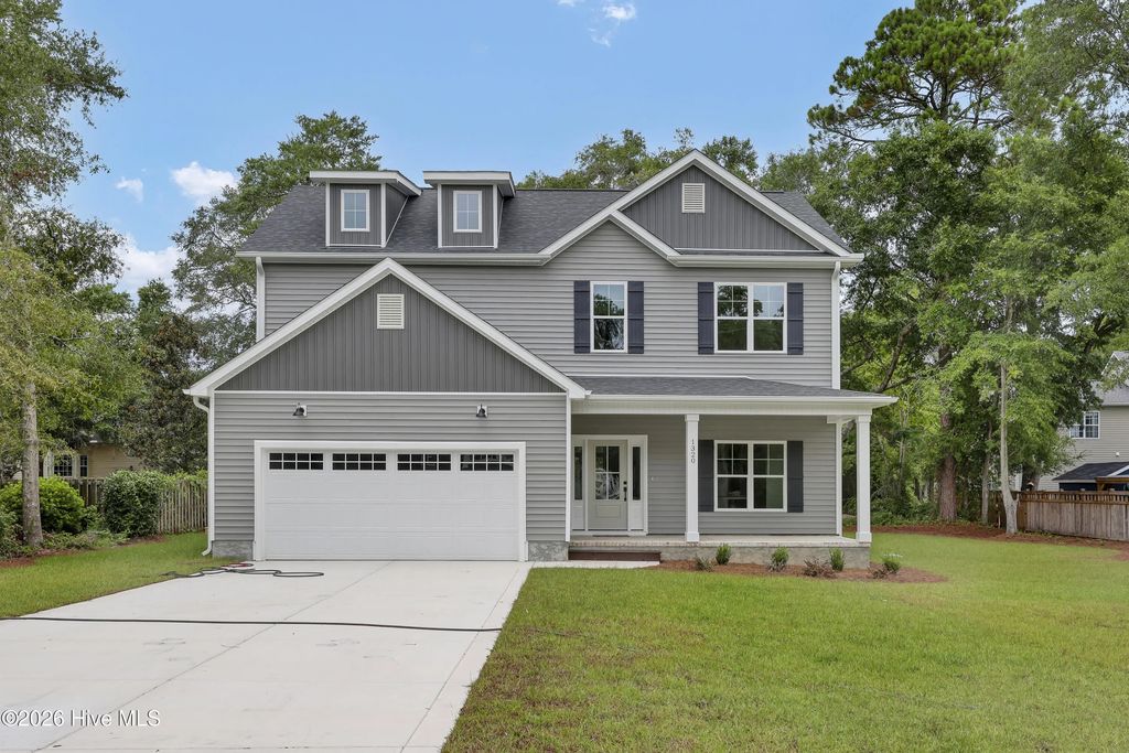 1320 Chadwick Shores Drive, Sneads Ferry