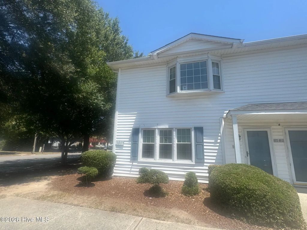 3803 Sterling Pointe Drive Q1, Winterville