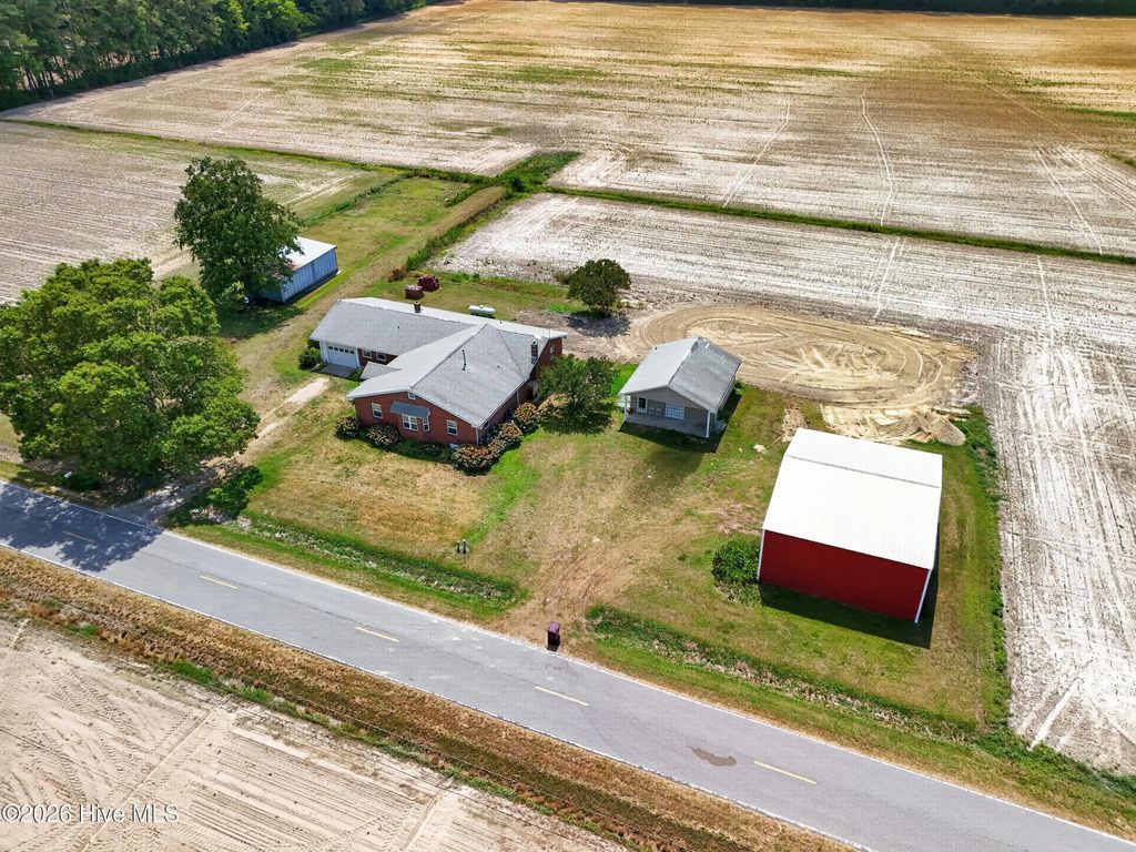 653 Cypress Shores Road, Roper