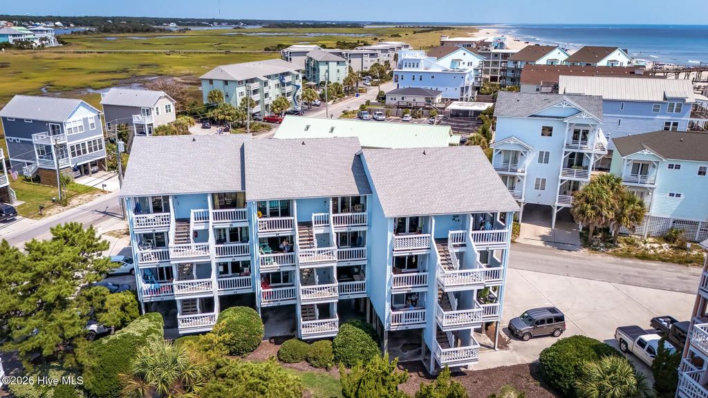 101 Sea Oats Lane D-21, Carolina Beach
