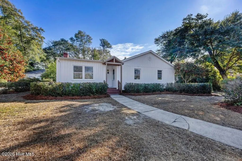 329 Wayne Drive, Wilmington