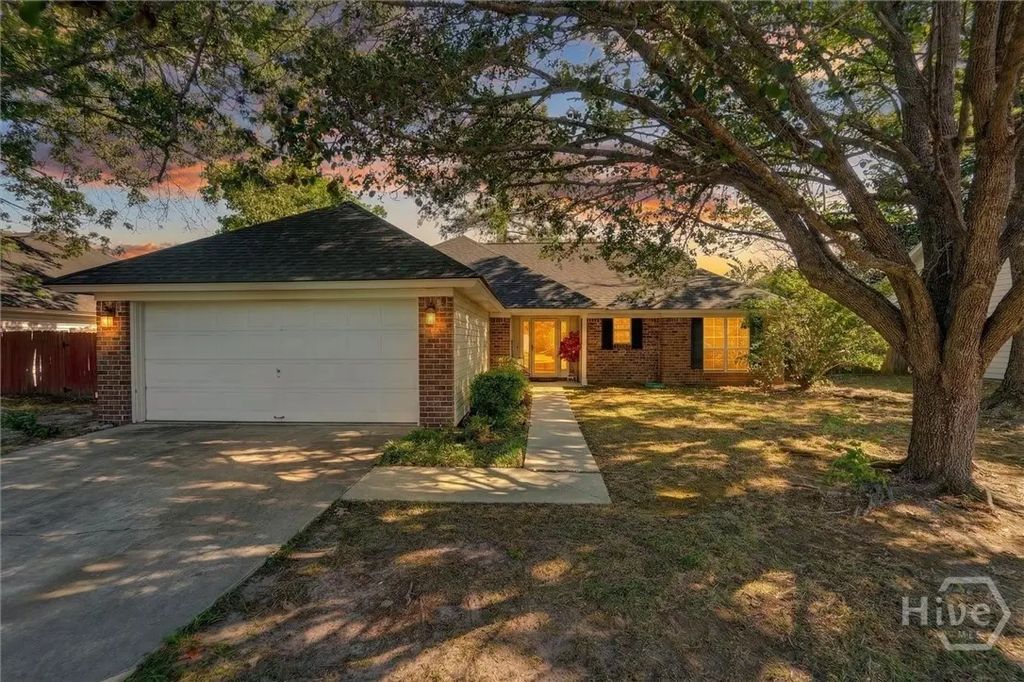 126 Teal Lake Drive, Richmond Hill