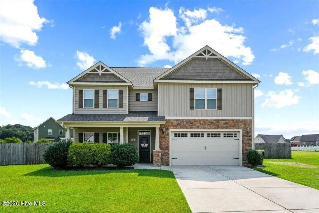 114 Castaway Court, Pikeville
