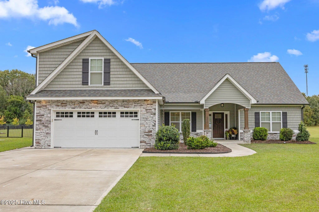 2927 Avon Road, Greenville