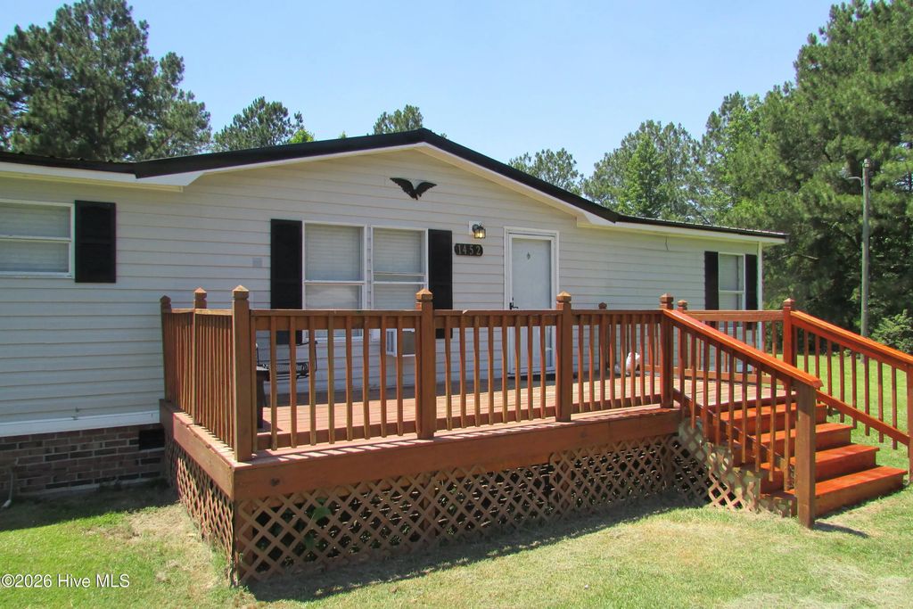 1452 Big Piney Grove Road, Clinton