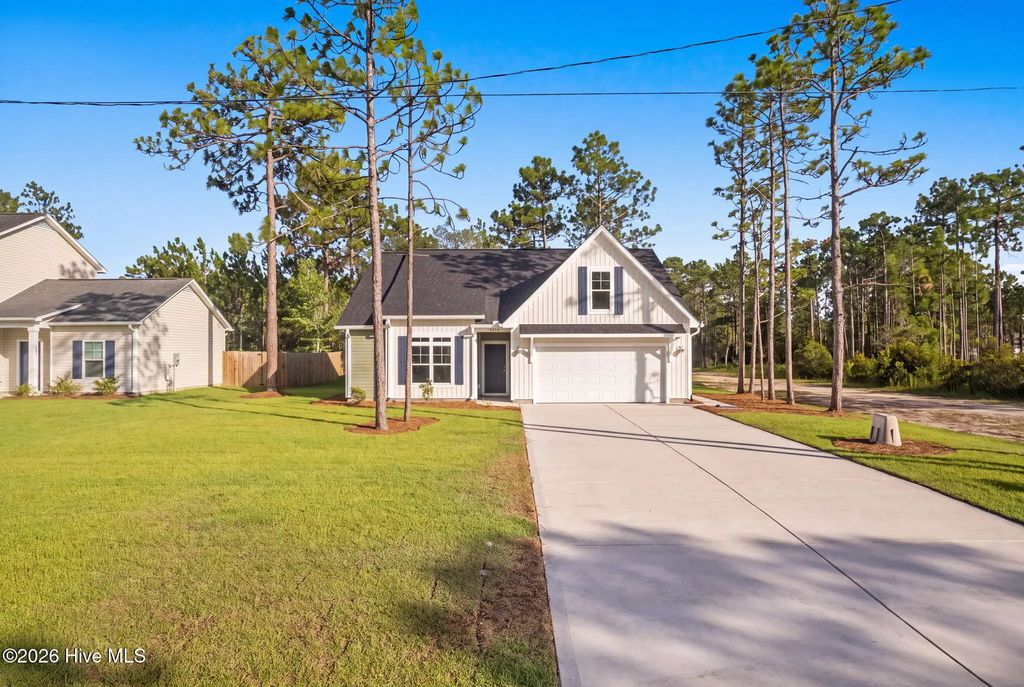 200 Fifty Lakes Drive, Southport