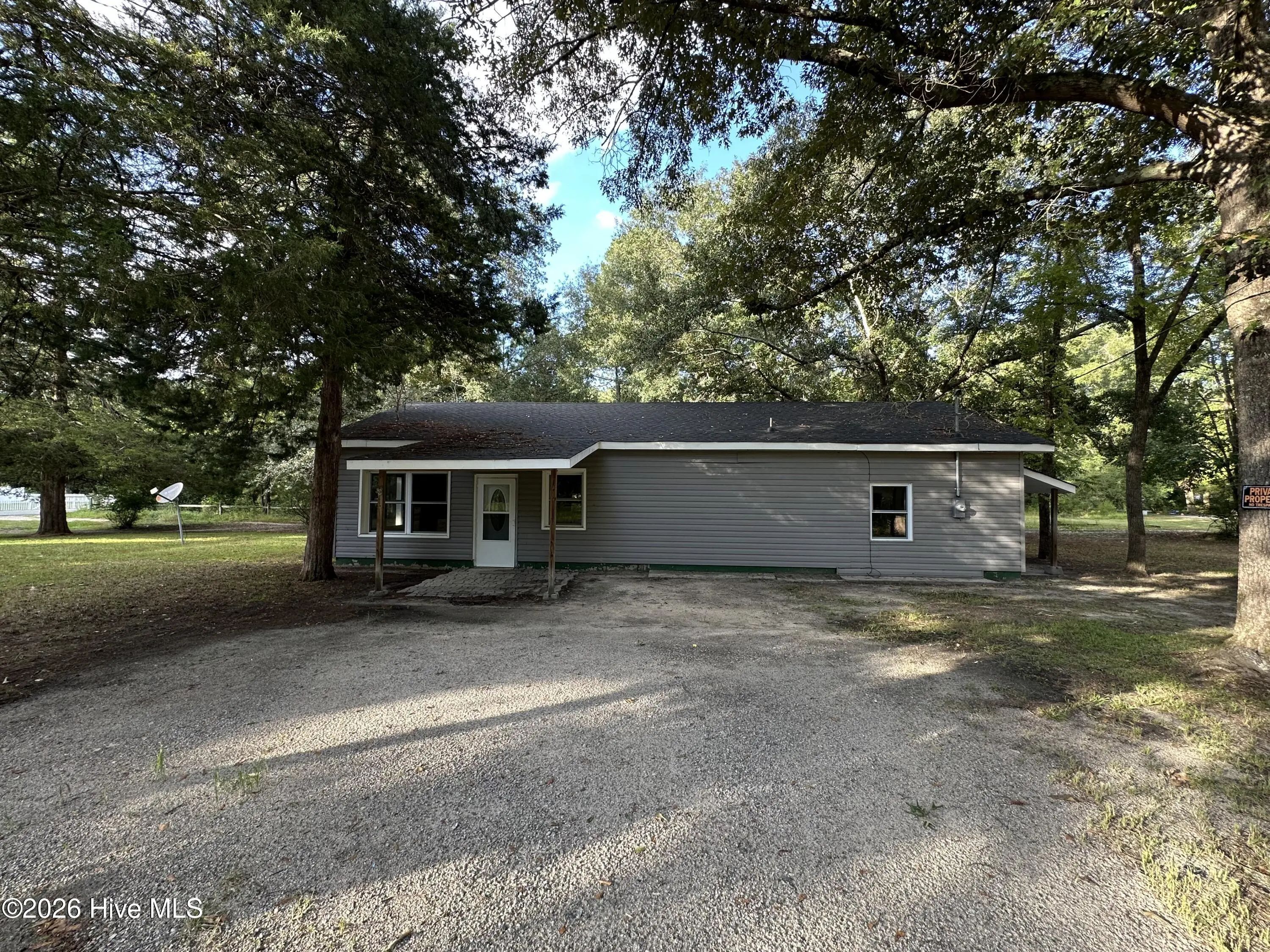 14821 Bayfield Road, Laurel Hill