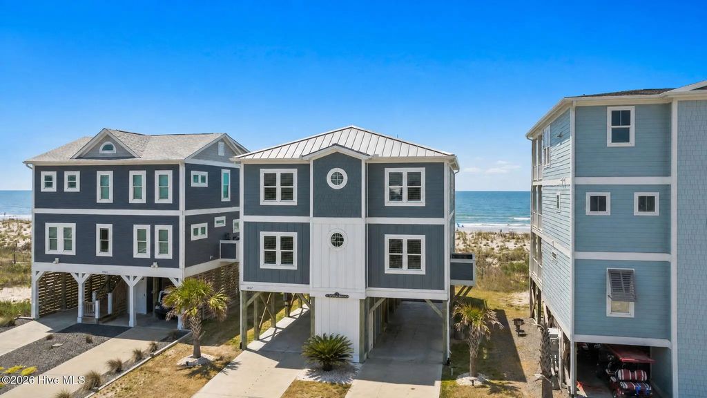 2617 E Beach Drive, Oak Island